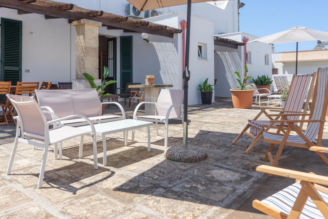 Palazzo Ashian Bed and Breakfast Acquarica del Capo Eksteriør billede