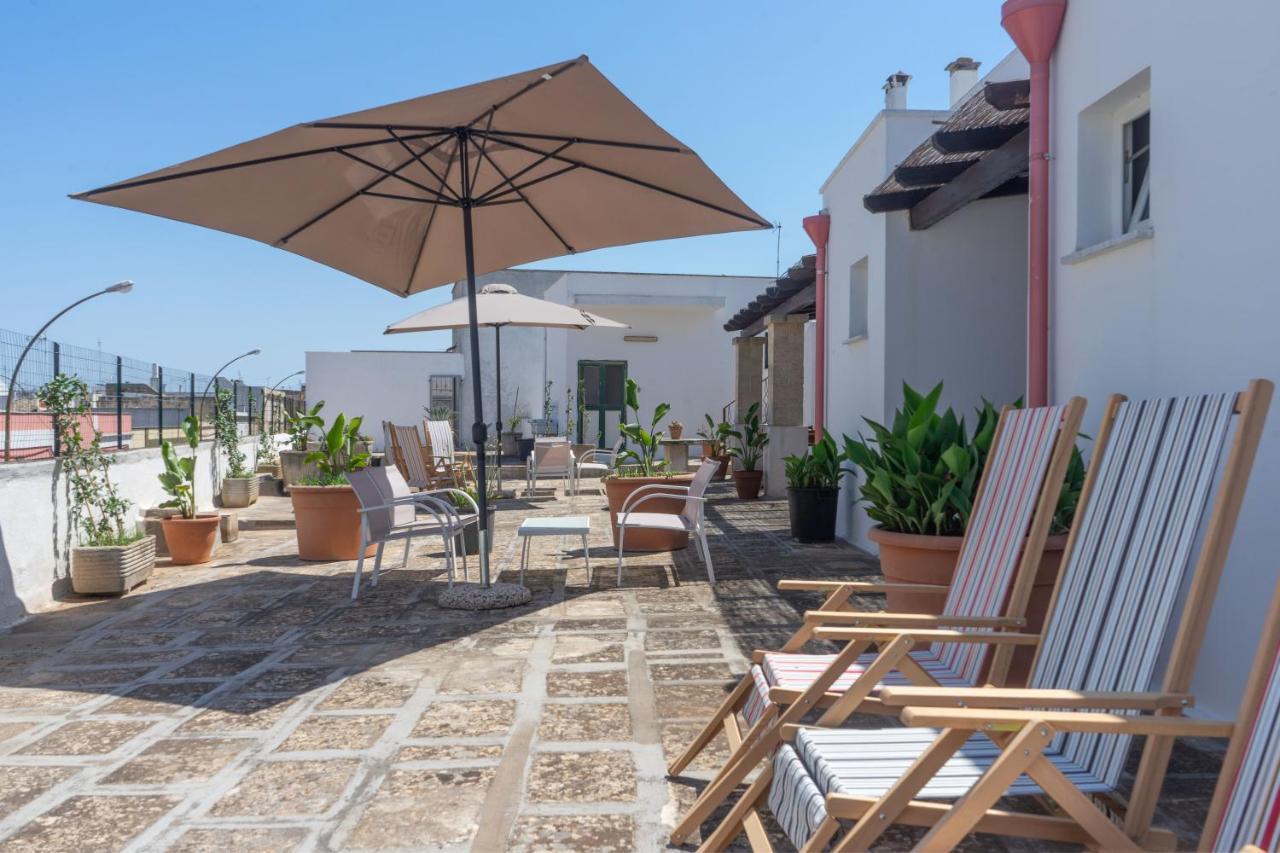 Palazzo Ashian Bed and Breakfast Acquarica del Capo Eksteriør billede