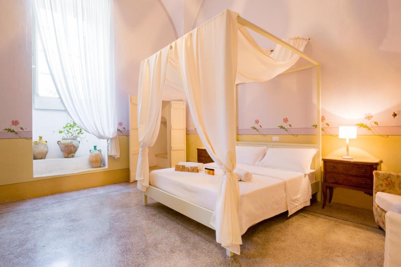 Palazzo Ashian Bed and Breakfast Acquarica del Capo Eksteriør billede